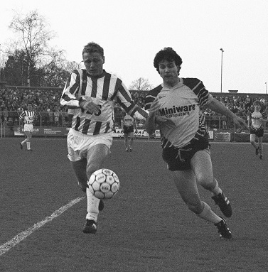 Willem II-speler Bud Brocken in het stadion van Willem II