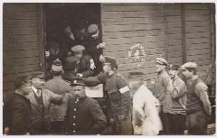 1914 Aankomst Belgische vluchtelingen op het station van Tilburg 2