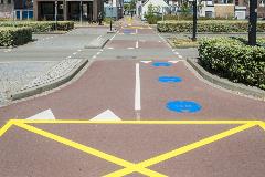 Corona lege straat 17280514 Corona lege straat 17280514