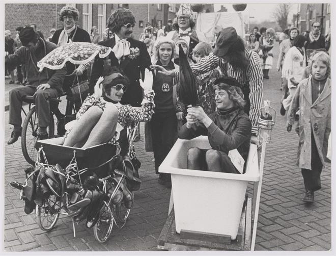 Carnaval in 1977 in Gilze. Fotograaf Johan van Gurp voor BN de Stem