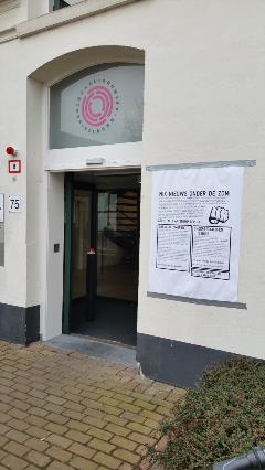 Muurkrant bij voordeur archief Muurkrant bij voordeur archief