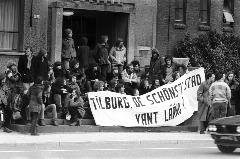 Protest voor politiebureau Noordhoekring. Foto: Joop Wever