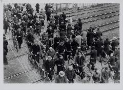 Spoorwegovergang 1939. Fotopersbureau Het Zuiden fotonummer 037215.