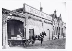 Tilburgse strohulzenfabriek in de Stedestraat in 1917