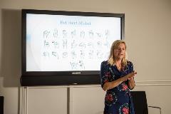 Workshop gebarentaal door Ilse Hooftman. foto: William van der Voort