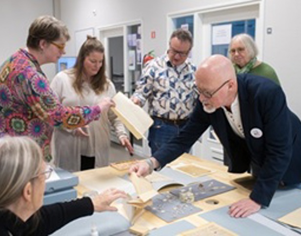 Symposium Dorpsbestuur Hey 1032 Lr830947c2 9Be8 4671 93Ad 60E470a58532